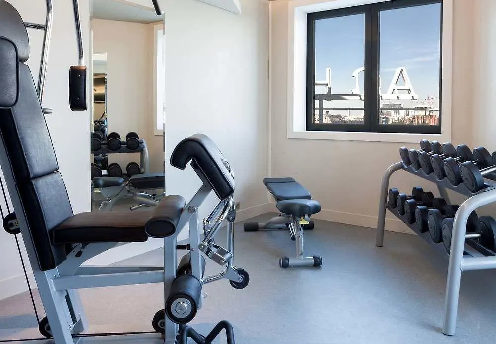 Ac Hotel Paris Porte Maillot By Marriott