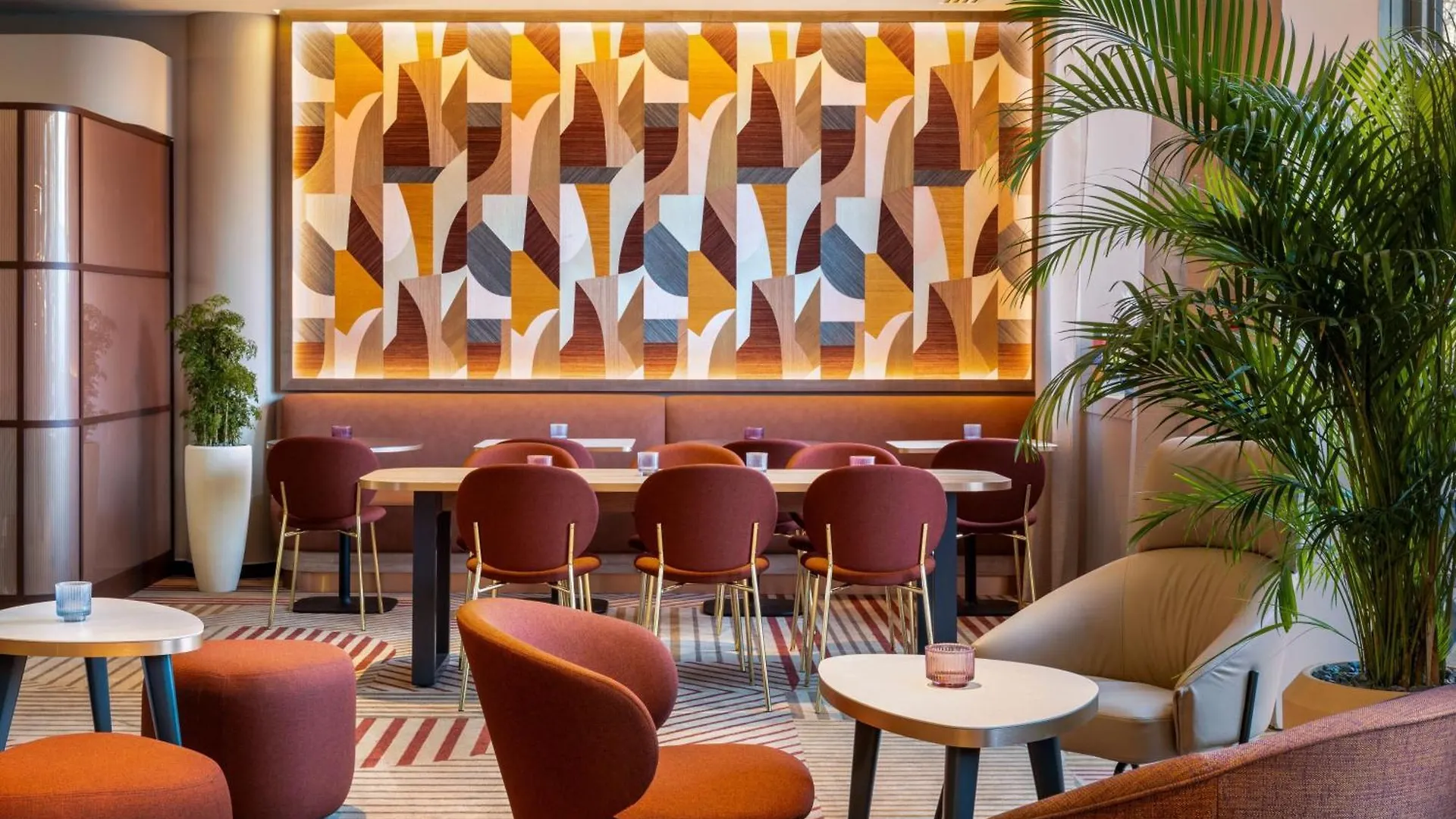Ac Hotel Paris Porte Maillot By Marriott 4*,
