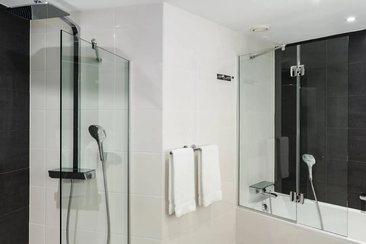 Ac Hotel Paris Porte Maillot By Marriott 4*,