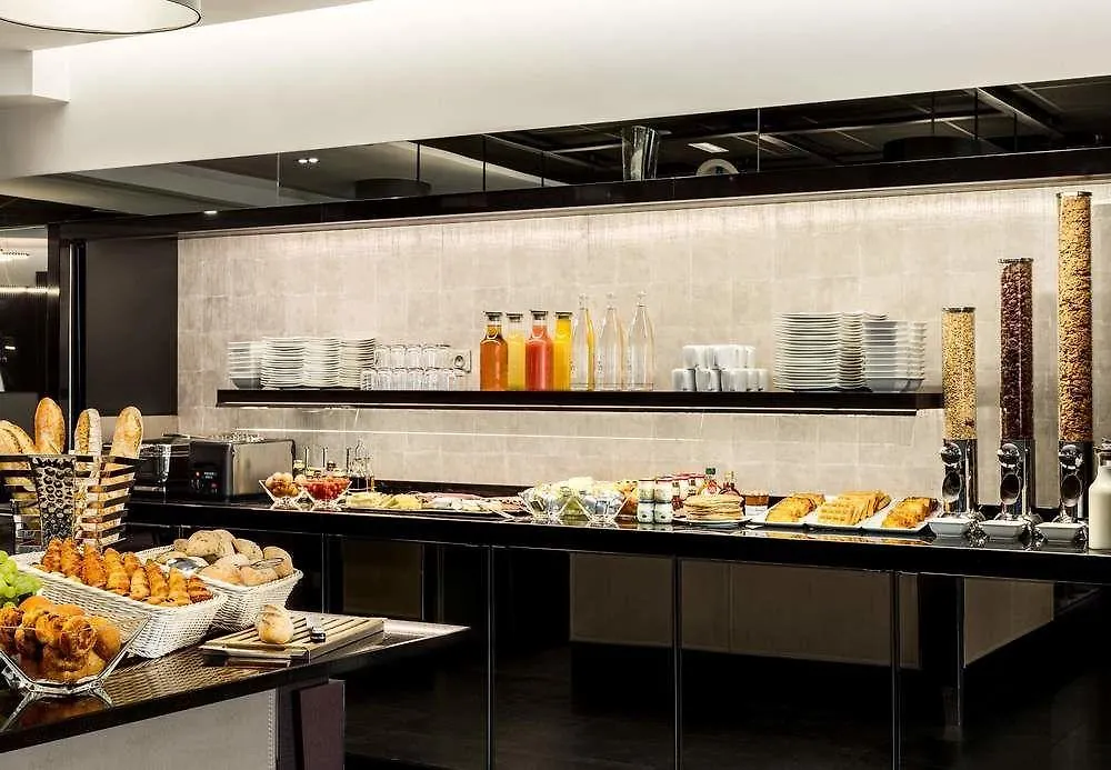 Ac Hotel Paris Porte Maillot By Marriott