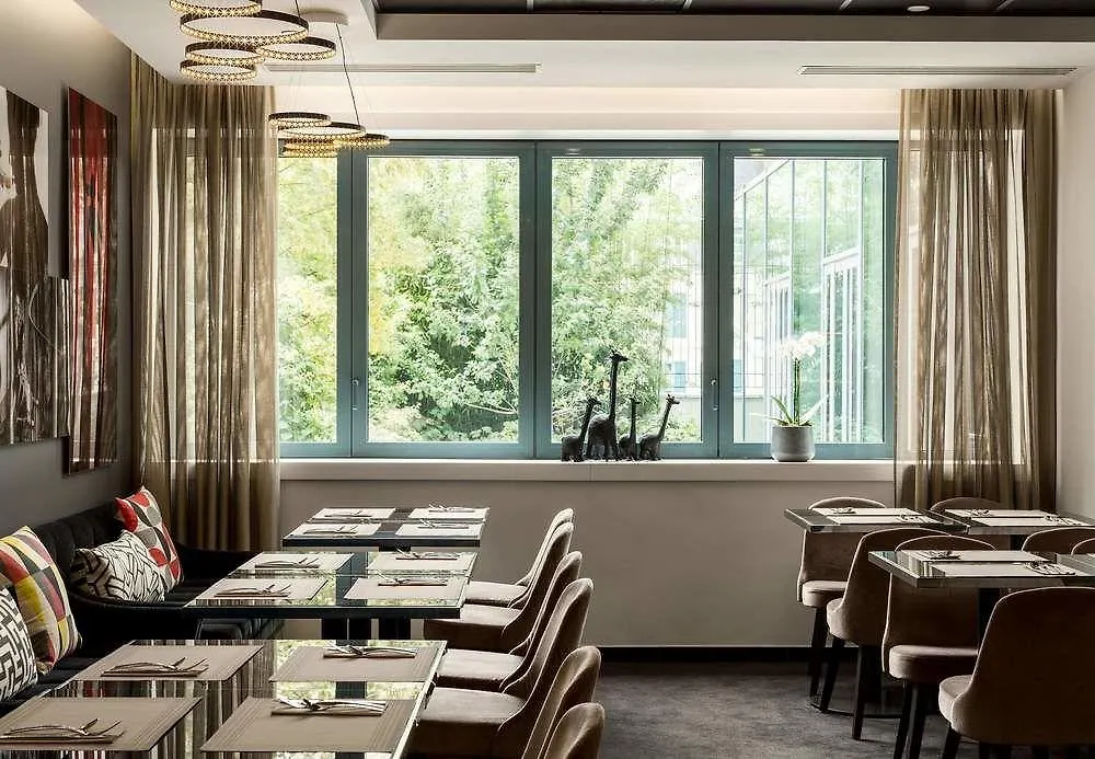 Ac Hotel Paris Porte Maillot By Marriott