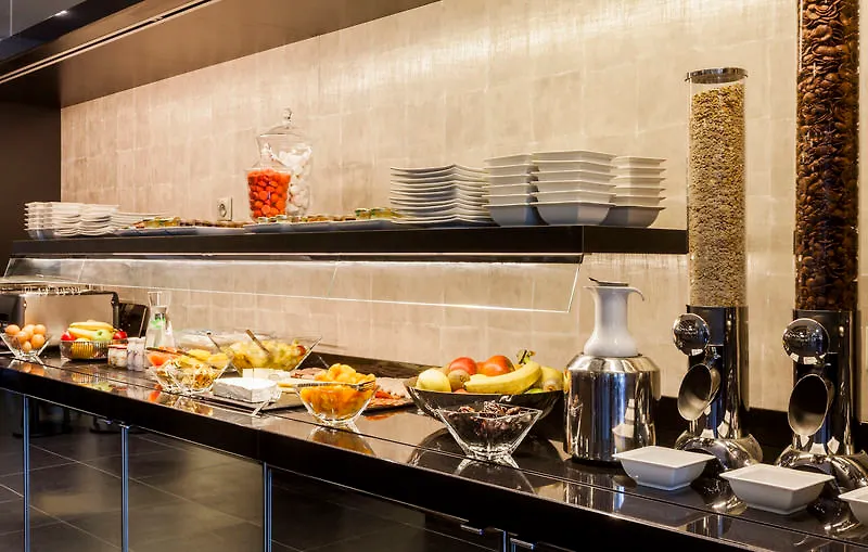Ac Hotel Paris Porte Maillot By Marriott Frankrig
