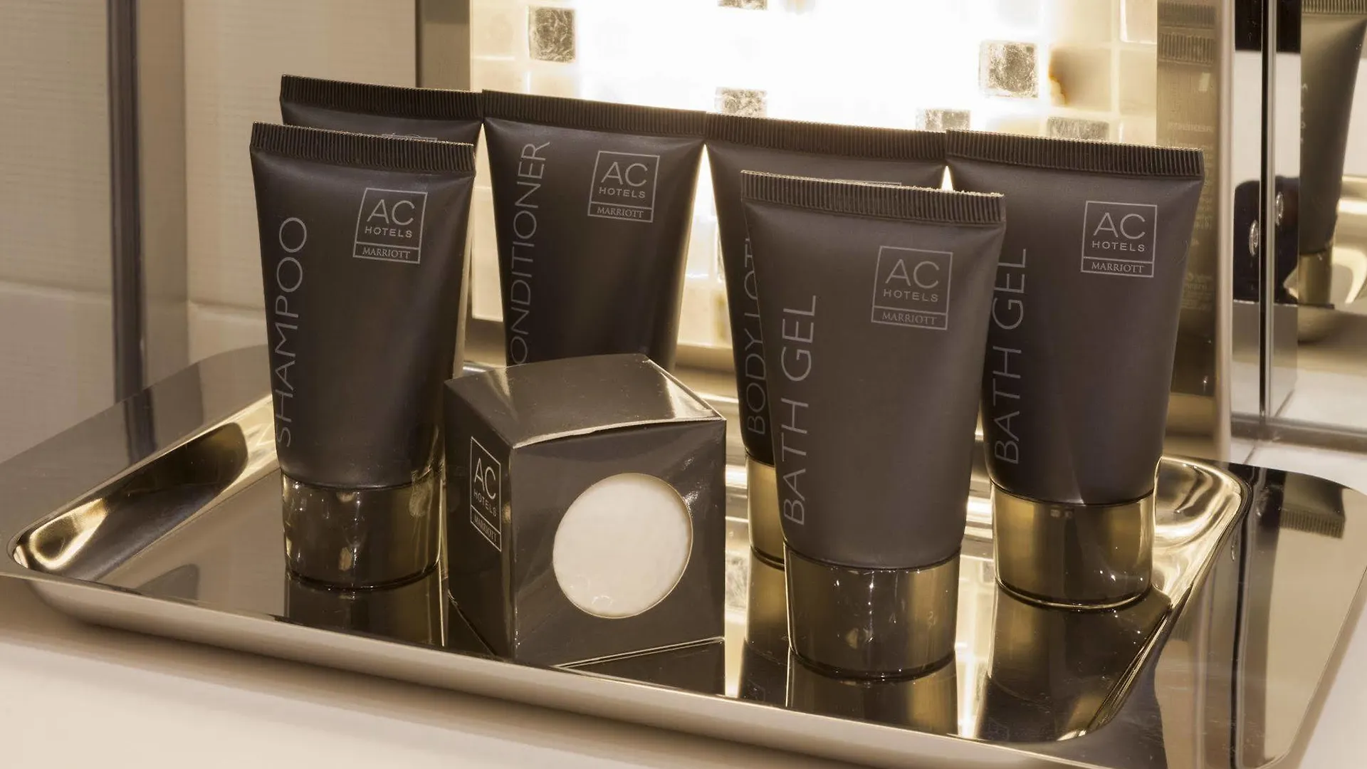 Ac Hotel Paris Porte Maillot By Marriott 4*,